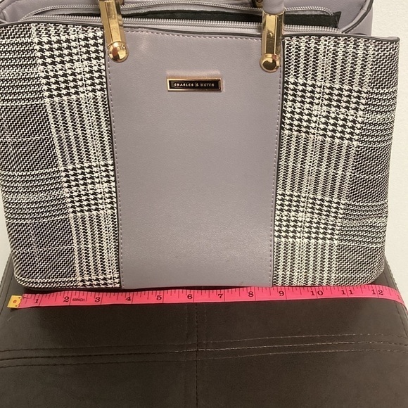 Charles & Keith Handbag - Picture 10 of 13